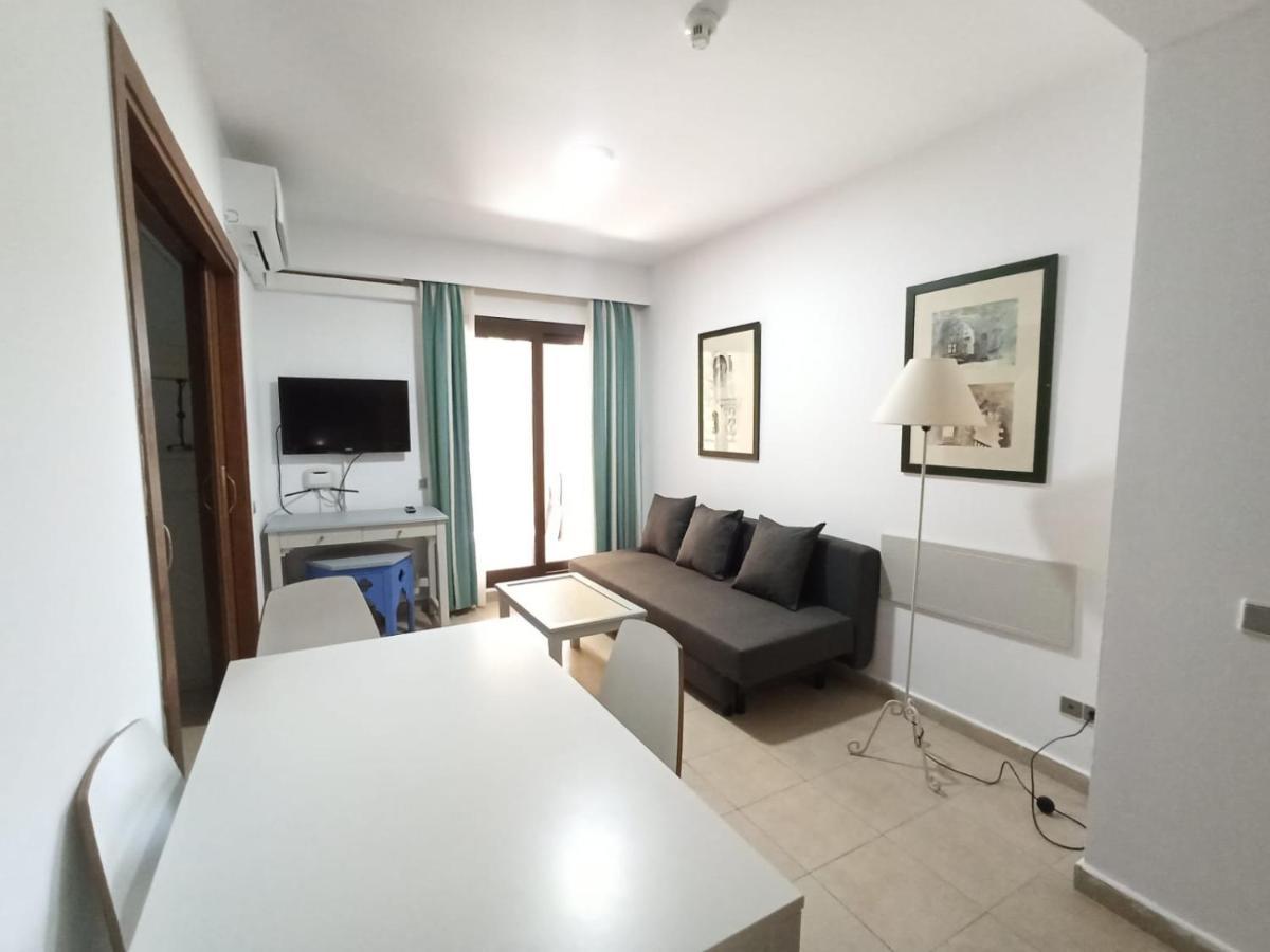 Apartamento Dos Dormitorios Bajo, Vistas Piscina Исла-Канела Экстерьер фото