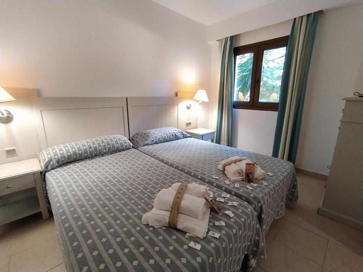 Apartamento Dos Dormitorios Bajo, Vistas Piscina Исла-Канела Экстерьер фото