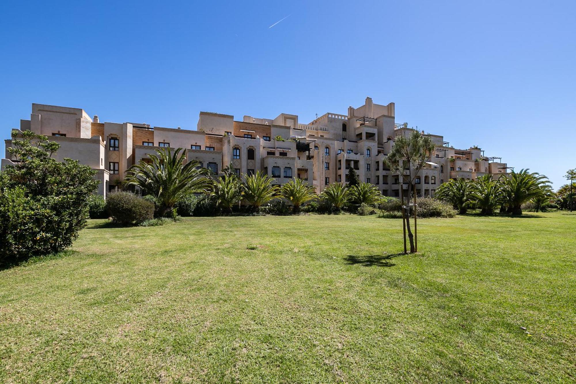 Apartamento Dos Dormitorios Bajo, Vistas Piscina Исла-Канела Экстерьер фото